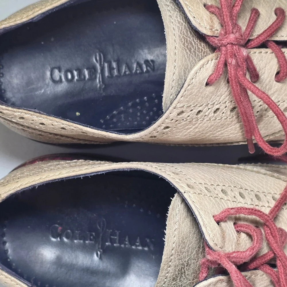 COLE HAAN Men's 10.5M Colton Winter Wingtip Oxford Summer Khaki Leather